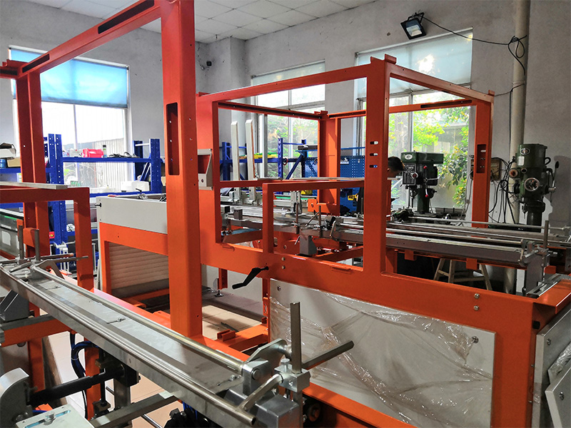 全自動紙箱成型機型號E3